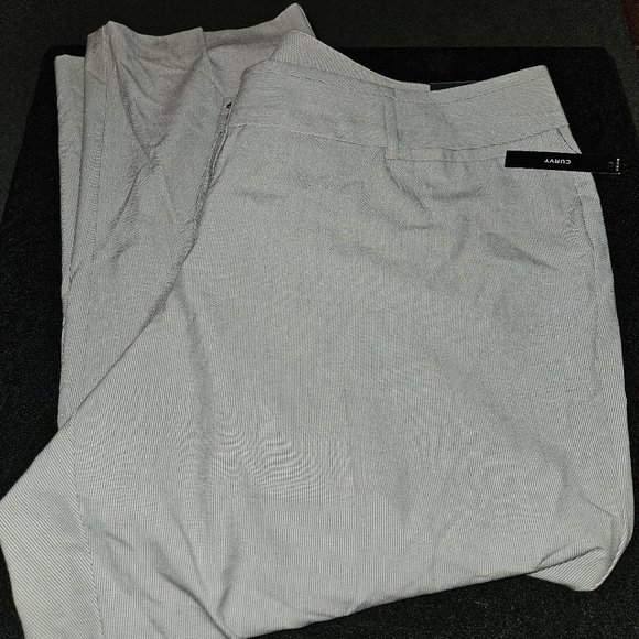 NWT Worthington curvy fit gray & white stripe ankle pants (22W) - Picture 1 of 9